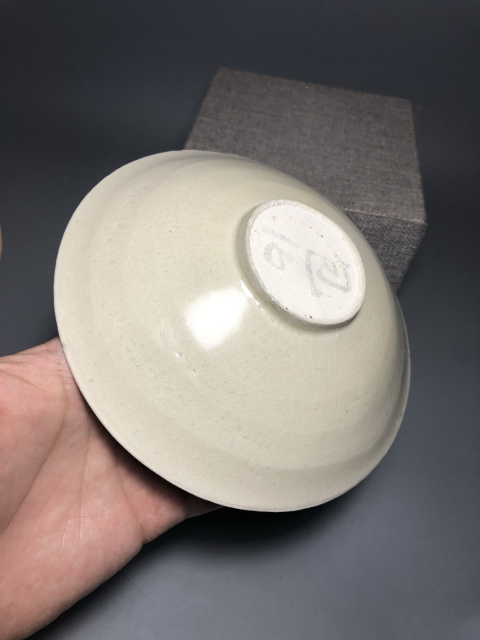 古玩陶瓷【精品】宋代景德鎮窯米黃釉刻花盤【估價萬元以上】拍賣，當前價格3999元