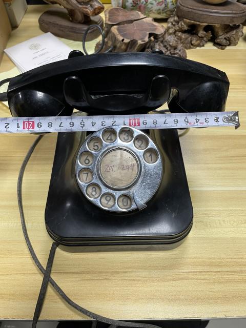 古玩雜項電話機子 （1963年）拍賣，當前價格390元