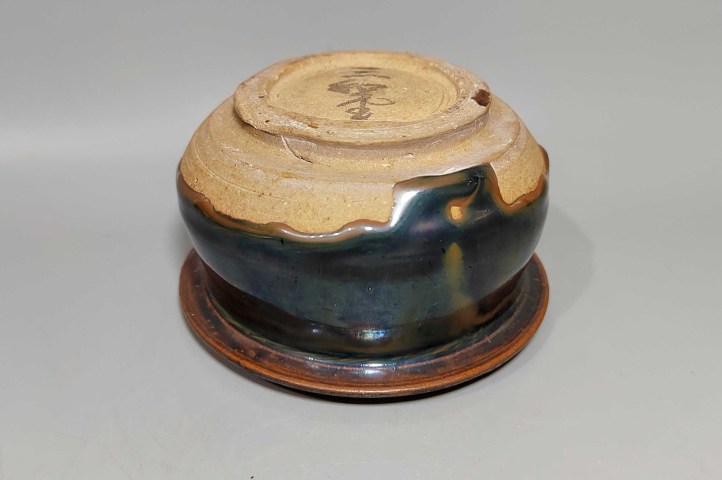 古玩陶瓷精美明清黑釉窯變折沿爐拍賣，當前價格1元