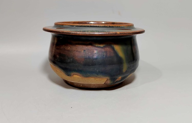 古玩陶瓷精美明清黑釉窯變折沿爐拍賣，當前價格1元
