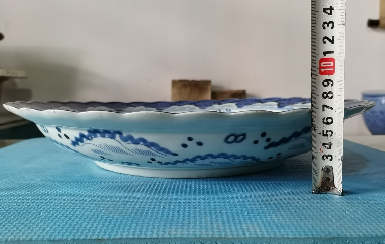 古玩陶瓷【放漏】晚清民國青花魚躍龍門大盤拍賣,當前價格500元