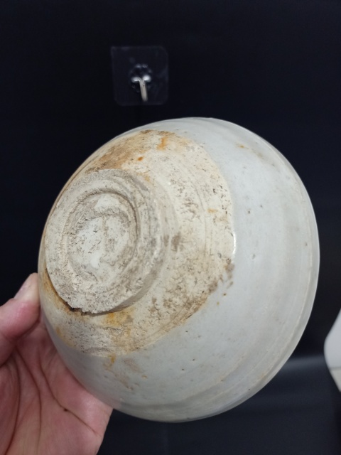 古玩陶瓷【元代】景德鎮窯卵白釉大碗拍賣，當前價格1999元