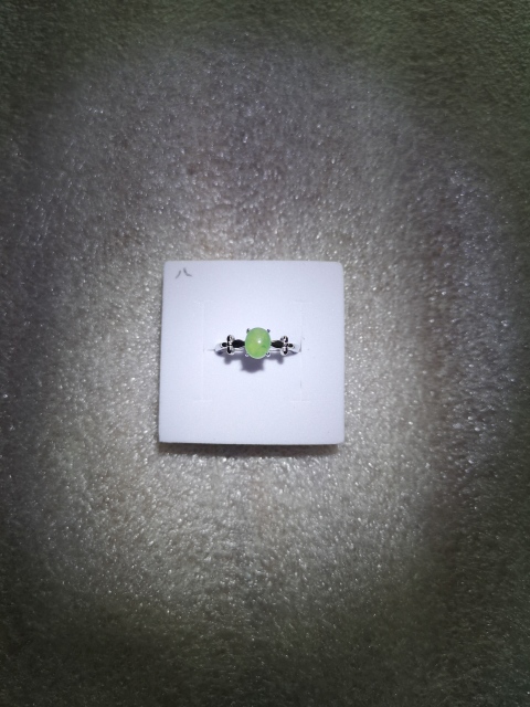 古玩玉器翡翠戒指拍賣，當前價格150元