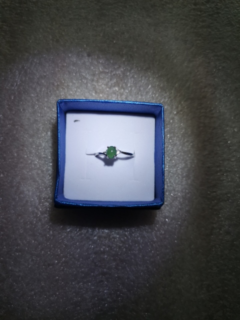 古玩玉器翡翠戒指拍賣,當前價格298元