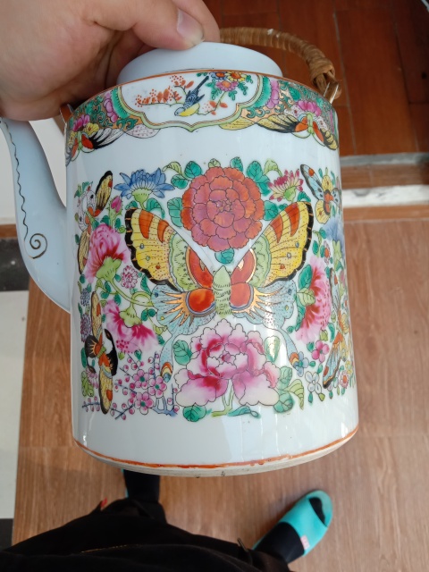 古玩陶瓷廣彩壺拍賣，當前價格1800元