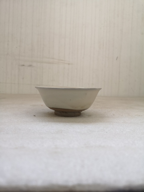 古玩陶瓷磁州窯白釉碗拍賣,當前價格680元