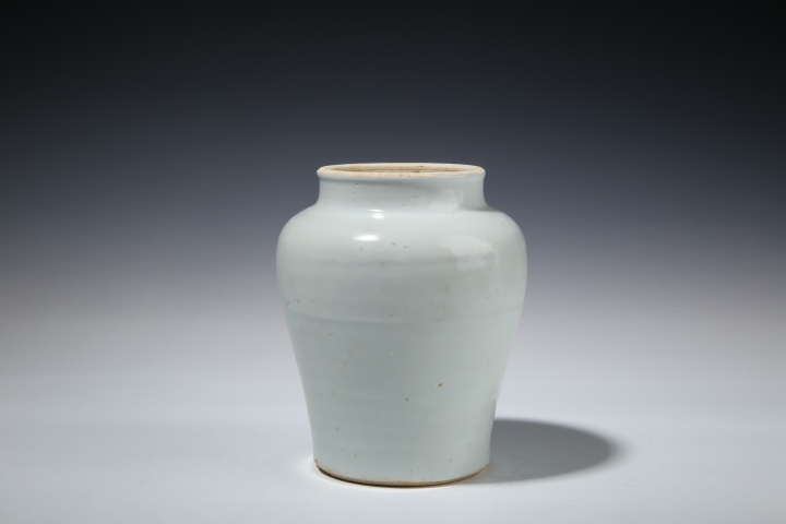 古玩陶瓷甜白釉罐拍賣，當(dāng)前價(jià)格0元