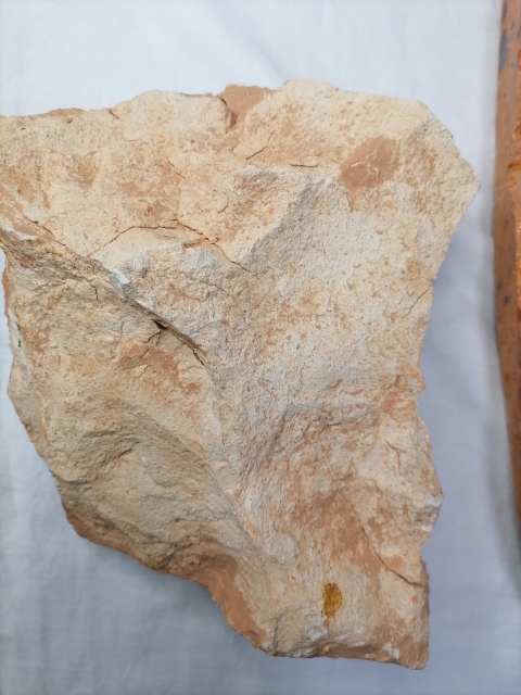 古玩陶瓷明代?大報恩寺三彩標本(國寶檔案大報恩寺拱門)拍賣,當前價格28000元