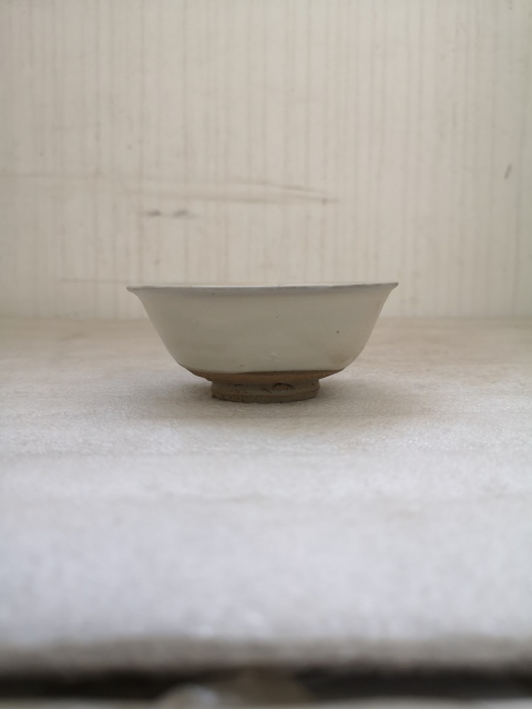 古玩陶瓷磁州窯白釉碗拍賣,當前價格680元