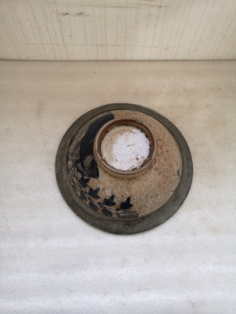 古玩陶瓷哥釉青花花卉紋碗拍賣,當前價格450元