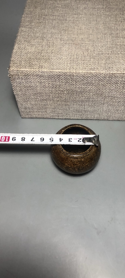 古玩陶瓷【宋代】醬釉茶入拍賣,當前價格1元