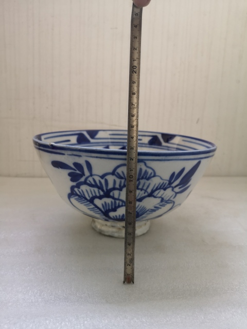 古玩陶瓷磁州窯青花花卉紋碗拍賣，當(dāng)前價格850元