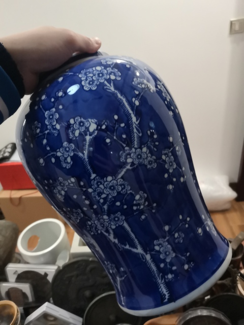 古玩陶瓷青花留白梅紋將軍罐拍賣，當前價格7600元