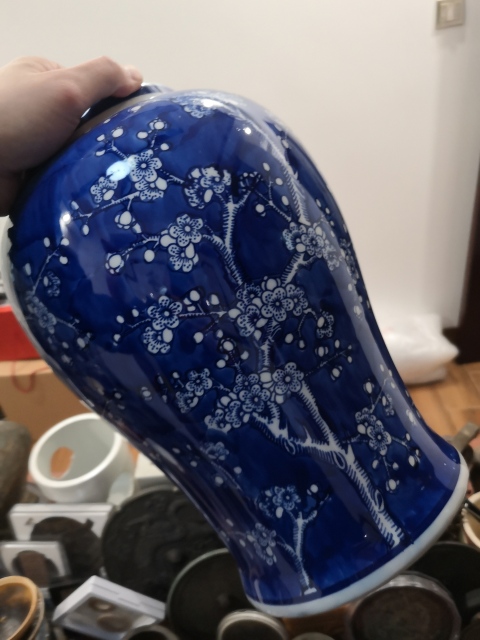 古玩陶瓷青花留白梅紋將軍罐拍賣，當前價格7600元