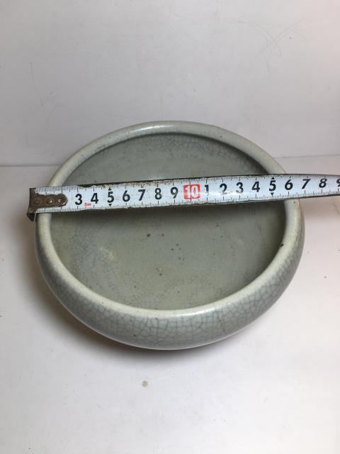 古玩陶瓷哥釉三足香爐拍賣,當前價格1元