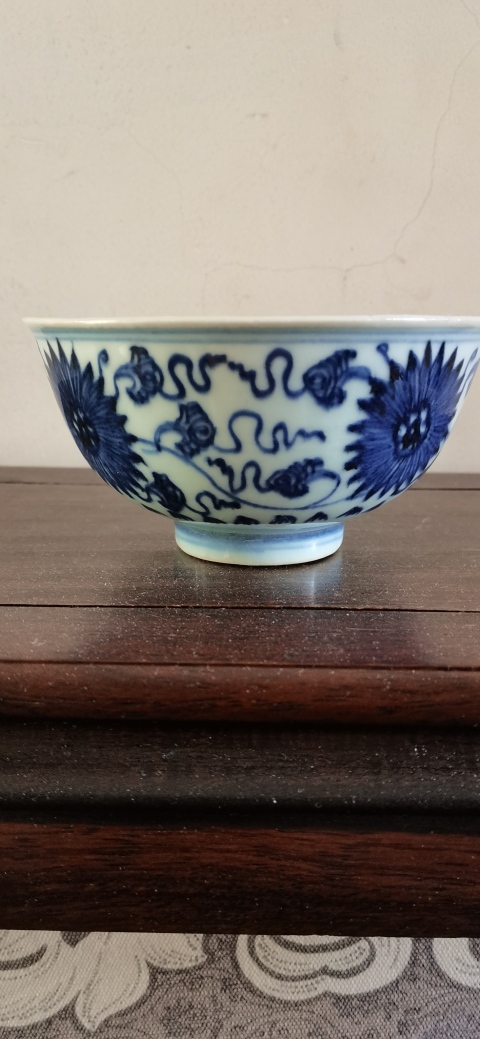 古玩陶瓷花卉紋青花碗拍賣，當前價格3000元
