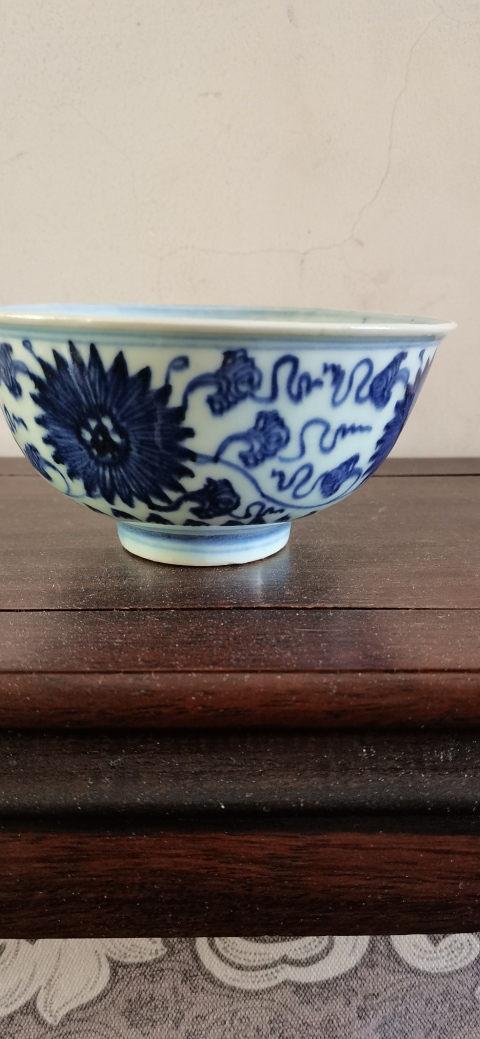 古玩陶瓷花卉紋青花碗拍賣，當前價格3000元