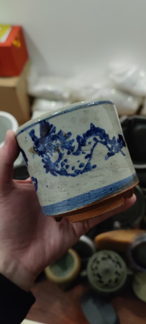 古玩陶瓷清末青花三足筒式香爐拍賣，當前價格299元