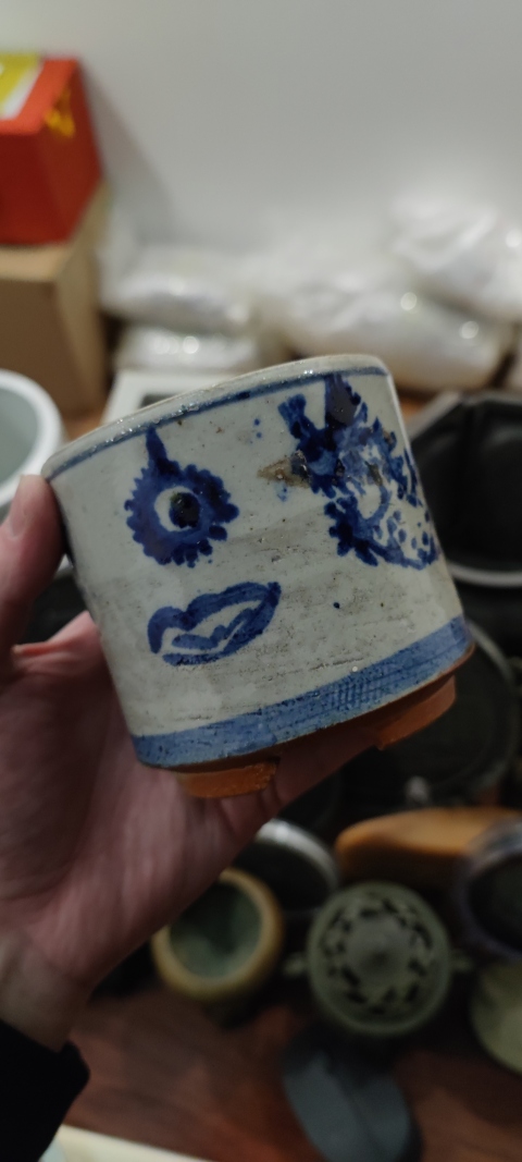 古玩陶瓷清末青花三足筒式香爐拍賣，當前價格299元
