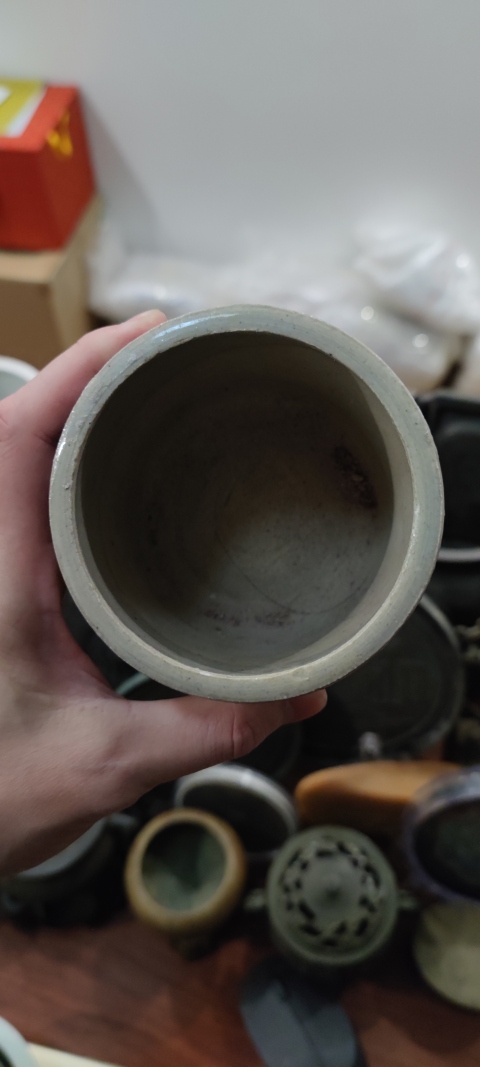 古玩陶瓷清末青花三足筒式香爐拍賣，當前價格299元