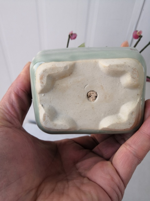 古玩陶瓷瓷胎青釉花盆拍賣，當前價格400元