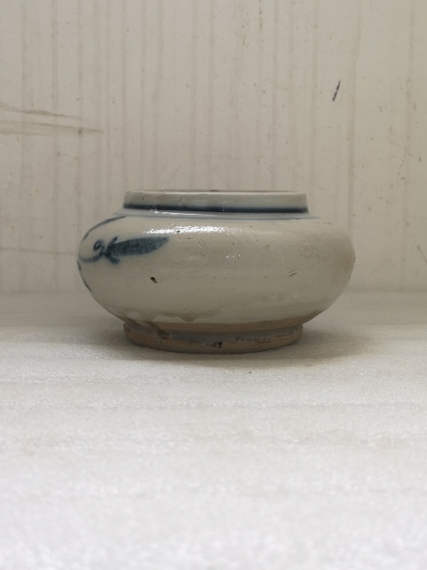 古玩陶瓷磁州窯青花花卉紋水盂拍賣,當前價格450元