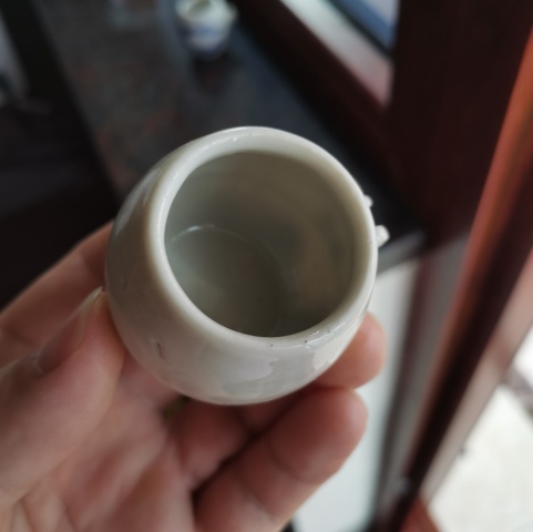 古玩陶瓷晚清：豆青釉鳥食罐拍賣，當前價格680元