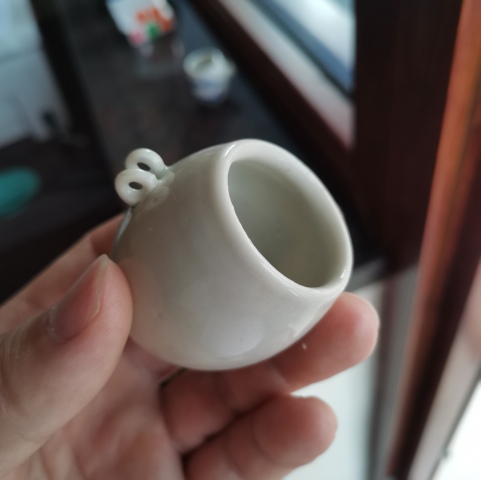 古玩陶瓷晚清：豆青釉鳥食罐拍賣，當前價格680元