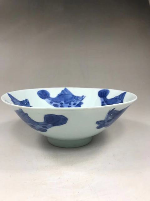 古玩陶瓷魚紋青花碗拍賣,當(dāng)前價格9800元
