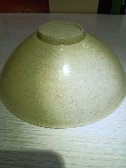 古玩陶瓷【南宋精品】青白釉劃花碗【頂級玻璃釉】【估價大幾千元】拍賣，當前價格2999元