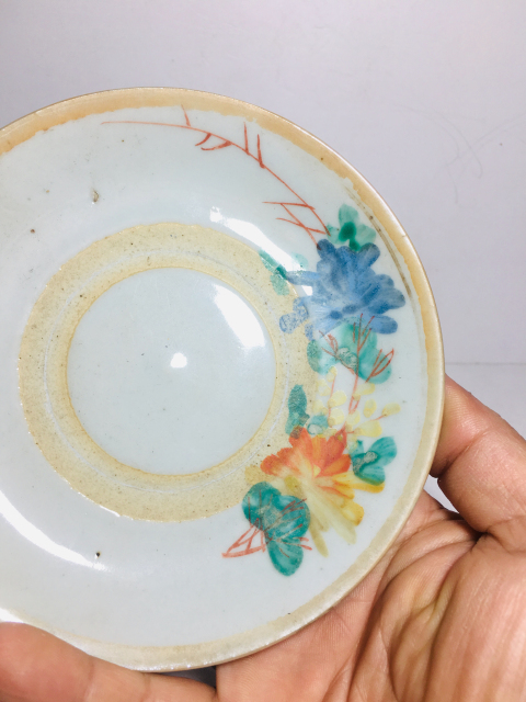 古玩陶瓷花卉紋托盤拍賣，當前價格69元
