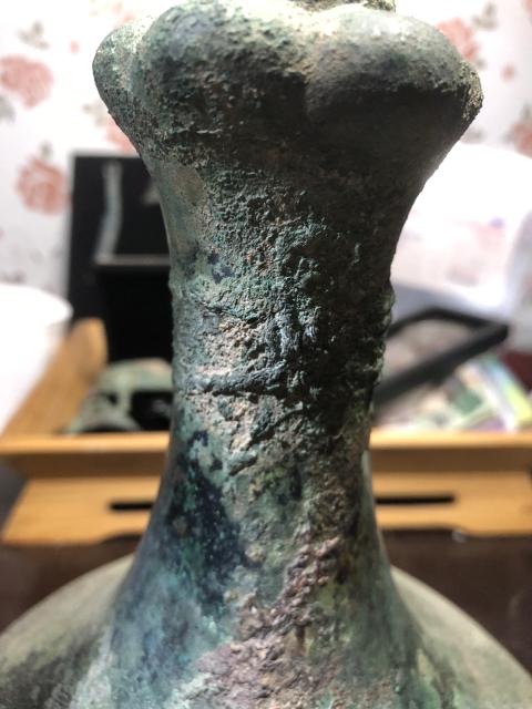 古玩銅器漢代青,銅蒜頭瓶拍賣,當前價格12888元