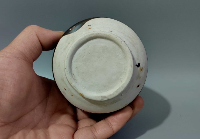 古玩陶瓷精美民國黑釉窯變雞心罐拍賣，當前價格400元