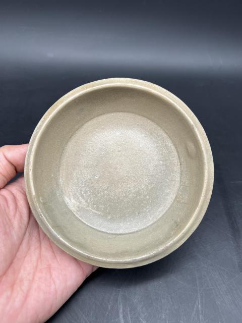 古玩陶瓷唐：瓷母越窯折沿洗拍賣，當前價格1060000元
