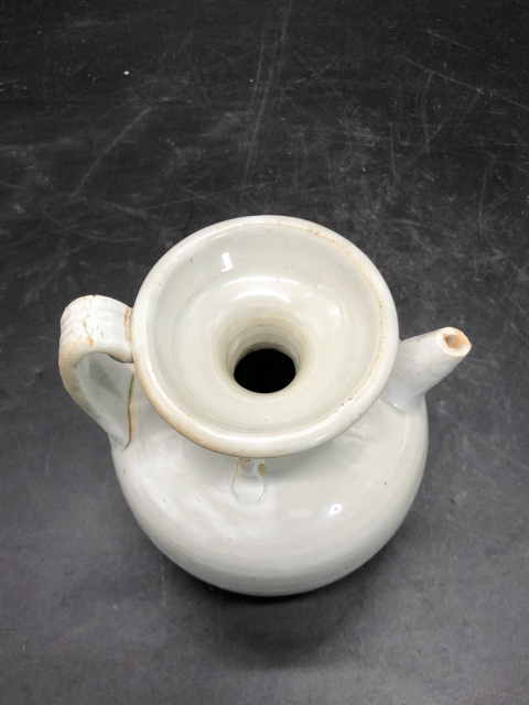 古玩陶瓷晚唐~宋青白釉雙系執(zhí)壺拍賣(mài),當(dāng)前價(jià)格10800元