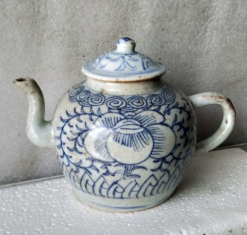 古玩陶瓷清代 淡描青花執壺拍賣,當前價格255元