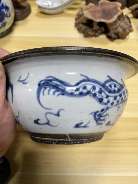 古玩陶瓷清道光 精品青花龍紋香爐(蘇州文物商店庫(kù)出)拍賣(mài),當(dāng)前價(jià)格1700元
