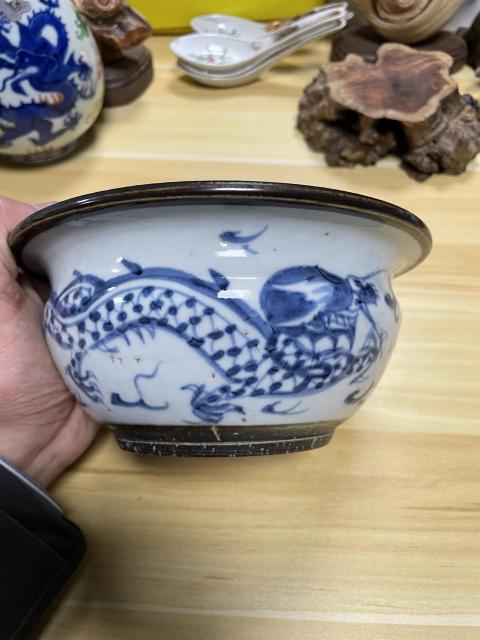 古玩陶瓷清道光 精品青花龍紋香爐(蘇州文物商店庫(kù)出)拍賣(mài),當(dāng)前價(jià)格1700元