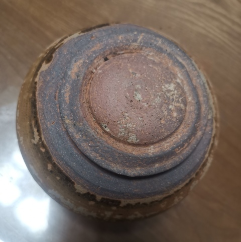 古玩陶瓷洪州窯青瓷撇口瓶拍賣，當前價格2300元