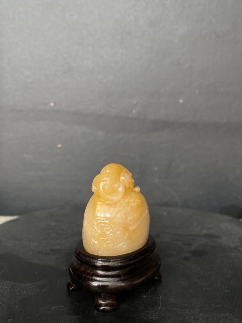 古玩雜項(xiàng)壽山田黃石(銀包金)拍賣,當(dāng)前價(jià)格3300元