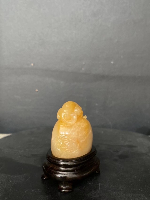古玩雜項(xiàng)壽山田黃石(銀包金)拍賣,當(dāng)前價(jià)格3300元