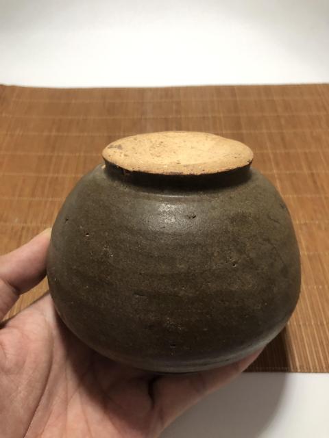 古玩陶瓷耀州窯系醬釉罐拍賣,當前價格1999元