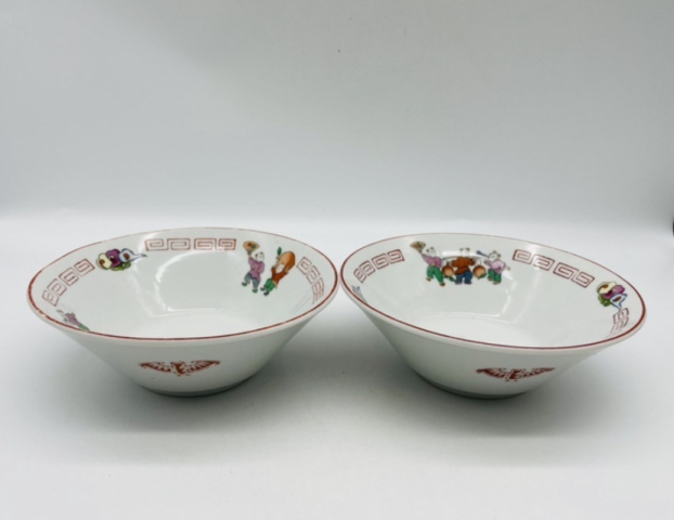 古玩陶瓷嬰戲紋碗拍賣，當(dāng)前價(jià)格320元