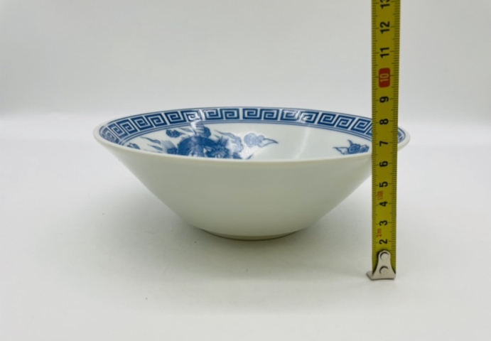 古玩陶瓷鳳紋青花碗拍賣，當(dāng)前價(jià)格220元