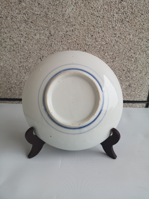 古玩陶瓷花卉紋彩瓷盤拍賣,當(dāng)前價(jià)格220元