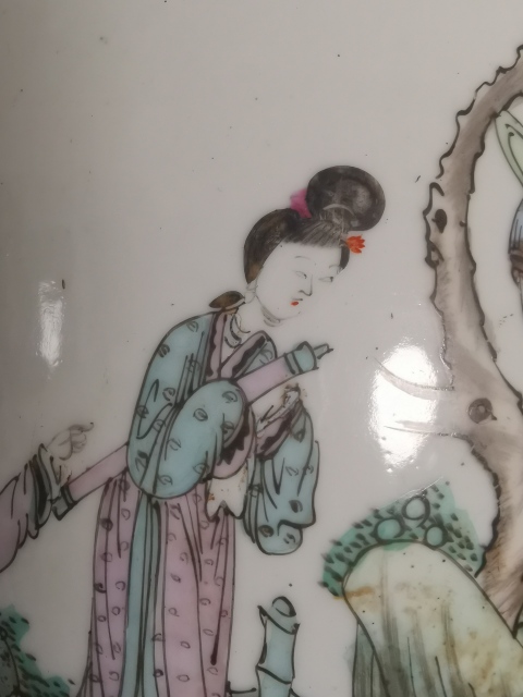 古玩陶瓷仕女紋冬瓜罐拍賣,當前價格2300元