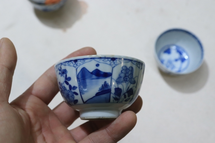 古玩陶瓷青花杯盤拍賣，當前價格6800元