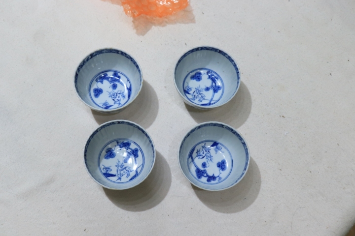 古玩陶瓷青花杯盤拍賣，當前價格6800元