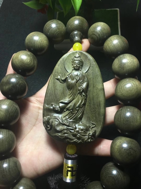 古玩雜項(xiàng)楠木手串觀音菩薩雕件拍賣,當(dāng)前價(jià)格1000元