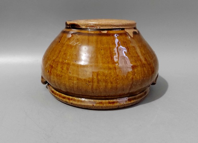 古玩陶瓷磁州窯雙系黃釉爐拍賣(mài),當(dāng)前價(jià)格400元